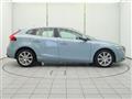 2016 Volvo V40