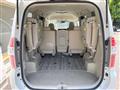 2010 Toyota Noah