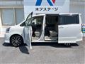 2010 Toyota Noah