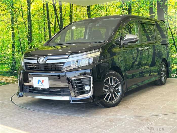 2017 Toyota Voxy