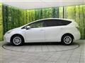 2013 Toyota PRIUS α