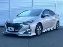2017 Toyota Prius PHV