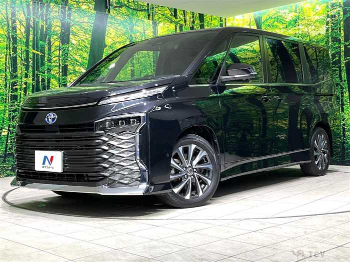2022 Toyota Voxy