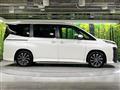2025 Toyota Voxy