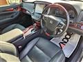 2016 Toyota Crown Majesta