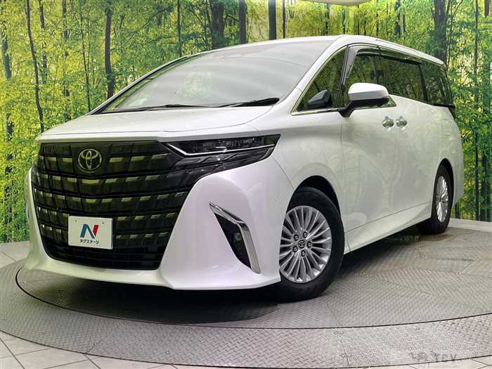 2023 Toyota Alphard Hybrid
