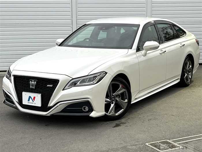 2019 Toyota Crown