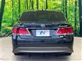 2013 Toyota Crown Hybrid