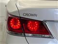 2013 Toyota Crown Hybrid