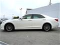 2013 Toyota Crown Hybrid