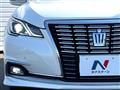 2017 Toyota Crown Hybrid