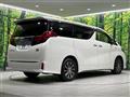 2017 Toyota Alphard Hybrid
