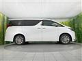 2021 Toyota Alphard Hybrid