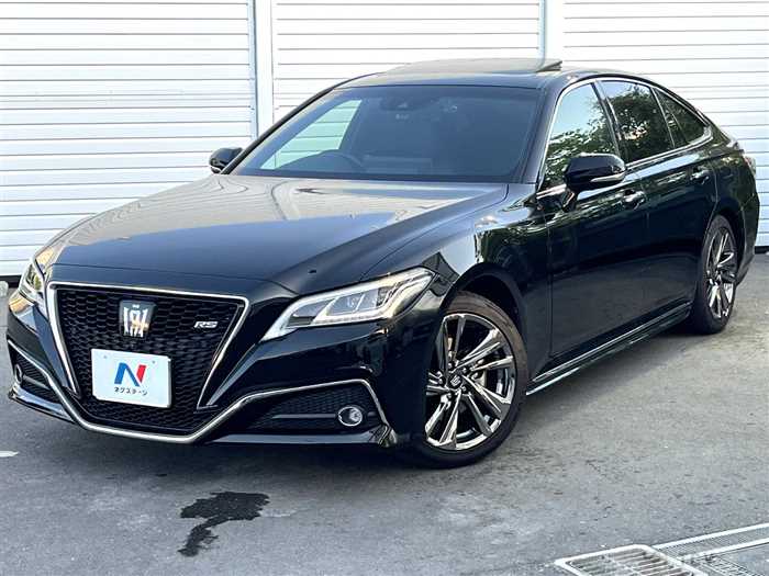 2021 Toyota Crown Hybrid
