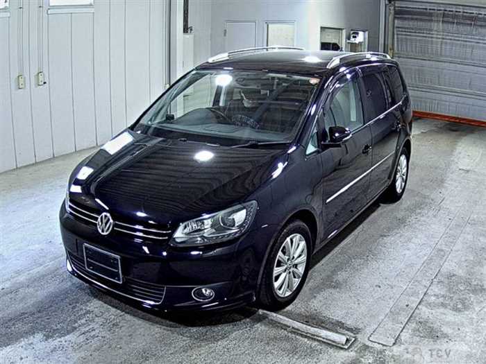 2011 Volkswagen Golf Touran