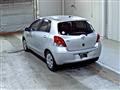 2010 Toyota Vitz