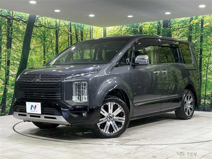 2022 Mitsubishi Delica D5