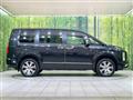 2022 Mitsubishi Delica D5