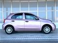 2017 Nissan March