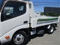 2012 Hino Dutro
