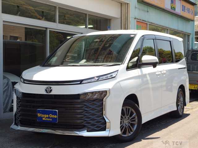 2023 Toyota Voxy