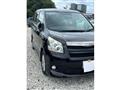 2010 Toyota Noah