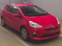 2014 Toyota AQUA