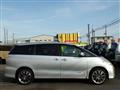 2011 Toyota Estima Hybrid