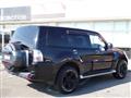 2011 Mitsubishi Pajero