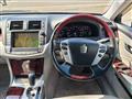 2010 Toyota Crown