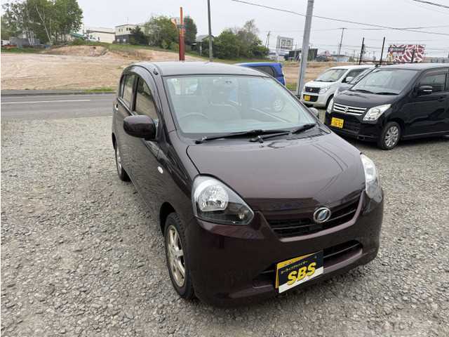 2011 Daihatsu Mira