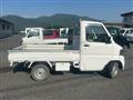 2003 Mitsubishi Minicab Truck