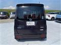 2010 Nissan ROOX