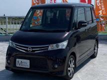 2010 Nissan ROOX