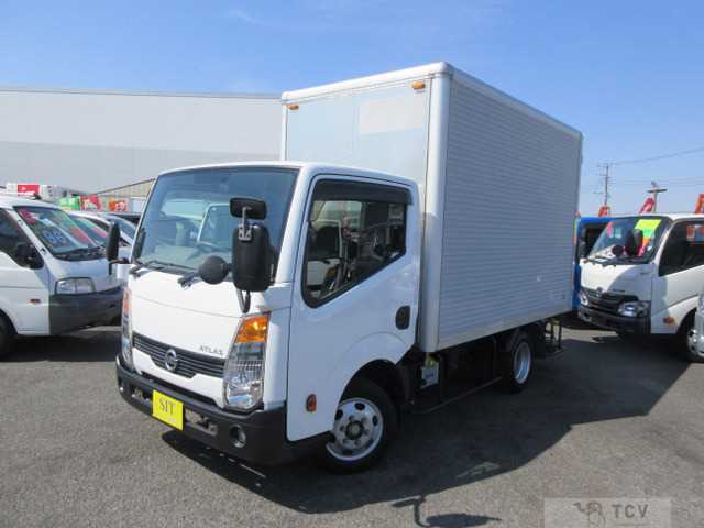 2013 Nissan Atlas