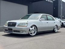 2004 Toyota Crown Majesta