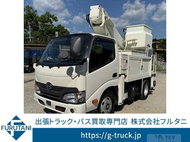 2017 Hino Dutro