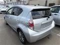 2013 Toyota AQUA