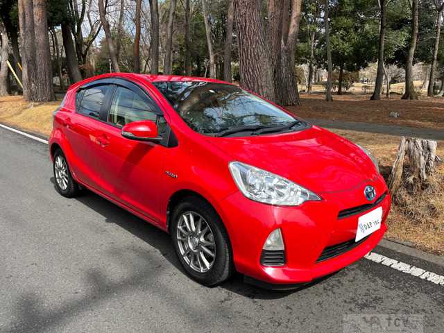 2014 Toyota AQUA