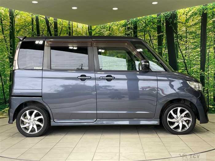 2012 Nissan ROOX