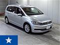 2017 Volkswagen Golf Touran