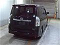 2013 Toyota Voxy