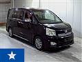 2013 Toyota Voxy