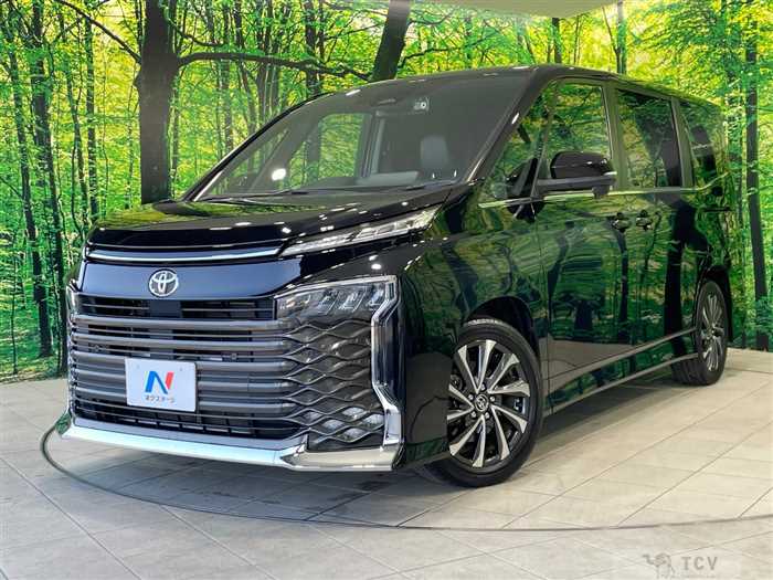 2023 Toyota Voxy