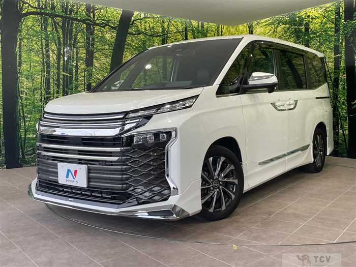2023 Toyota Voxy