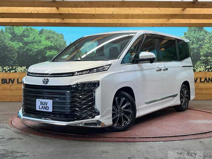 2024 Toyota Voxy