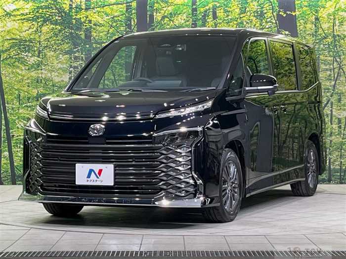 2025 Toyota Voxy