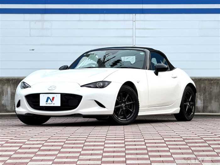 2024 Mazda Roadster
