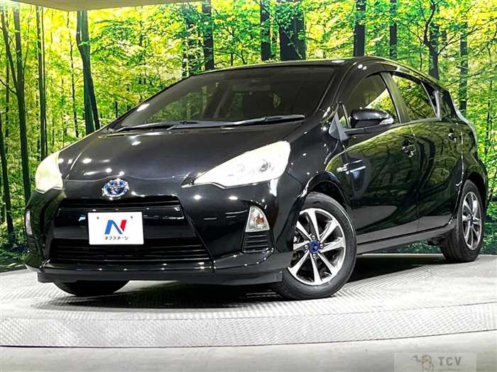 2013 Toyota AQUA
