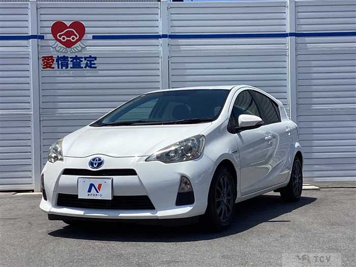 2012 Toyota AQUA